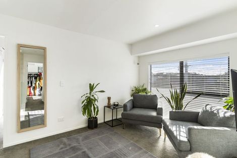 Photo of property in 94a Bay Street, Red Beach, 0932