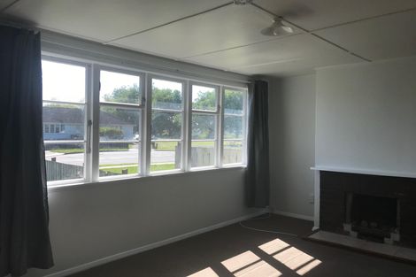 Photo of property in 10a Fraser Road, Narrow Neck, Auckland, 0624