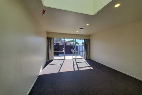 Photo of property in 2/557 Gloucester Street, Linwood, Christchurch, 8011