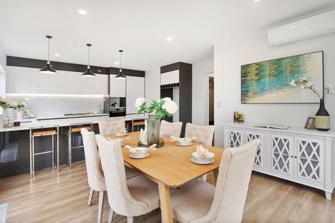 Photo of property in 2a Britannia Place, Half Moon Bay, Auckland, 2012