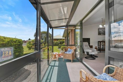 Photo of property in 4 Ashmore Place, Fairy Springs, Rotorua, 3015