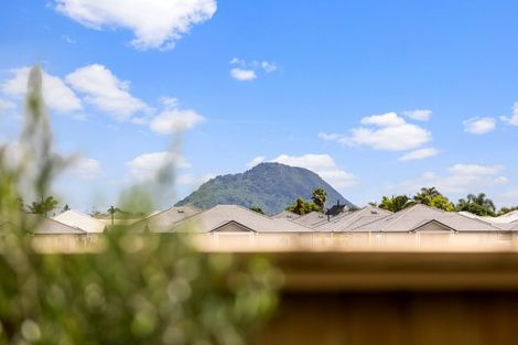 Photo of property in 34 Hiria Crescent, Papamoa Beach, Papamoa, 3118