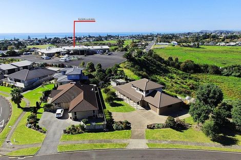 Photo of property in 39 Browns Drive, Waihi Beach, 3611