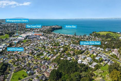 Photo of property in 93 Wade River Road, Stanmore Bay, Whangaparaoa, 0932