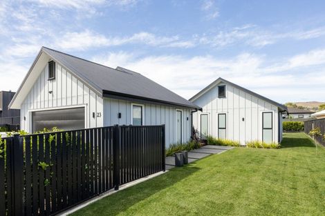 Photo of property in 23 Rich Rise, Havelock North, 4130