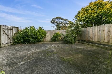 Photo of property in 2/59 Hillsborough Road, Hillsborough, Auckland, 1042