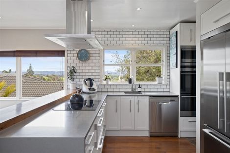 Photo of property in 39 Stratford Road, Manurewa, Auckland, 2105