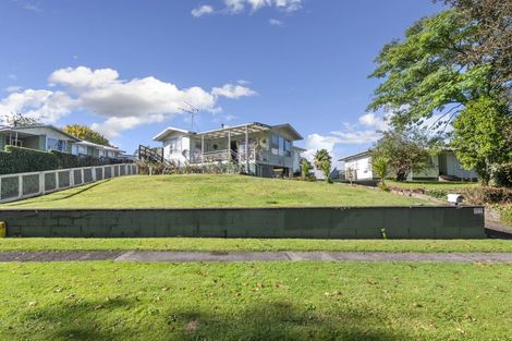 Photo of property in 80 Aotea Crescent, Tokoroa, 3420