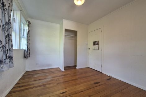 Photo of property in 194 Pilkington Road, Point England, Auckland, 1072