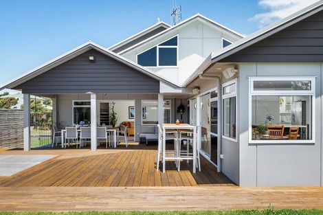 Photo of property in 7 Papaunahi Road, Bowentown, Katikati, 3177