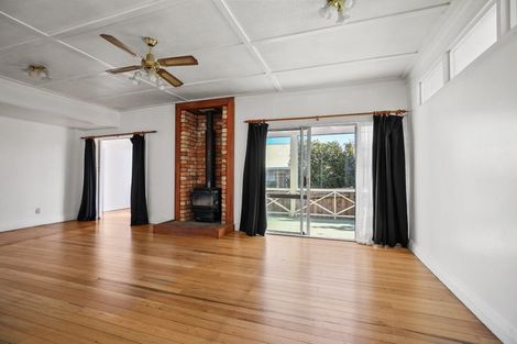 Photo of property in 9 Raroa Road, Paeroa, 3600