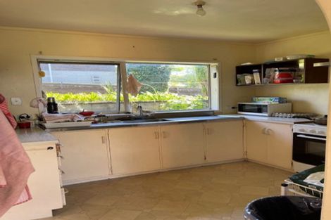 Photo of property in 18 Wycherley Drive, Bucklands Beach, Auckland, 2014