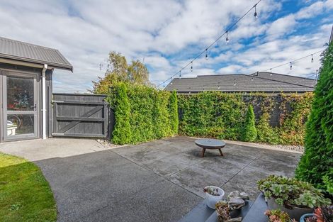 Photo of property in 8 Graham Place, West End, Palmerston North, 4410