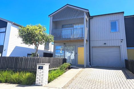 Photo of property in 28 Kauri Amber Road, Westgate, Auckland, 0614