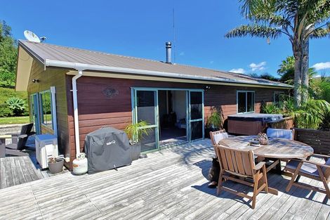 Photo of property in 55 Herbert Drive, Whangamata, 3620