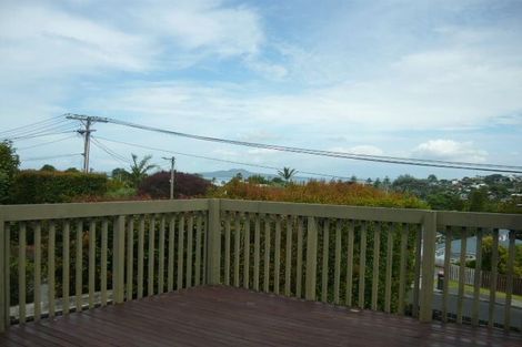 Photo of property in 1/39 Killarney Avenue, Torbay, Auckland, 0630