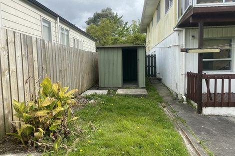 Photo of property in 50 View Road, Henderson, Auckland, 0612