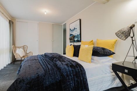 Photo of property in 35 Totara Road, Awapuni, Palmerston North, 4412