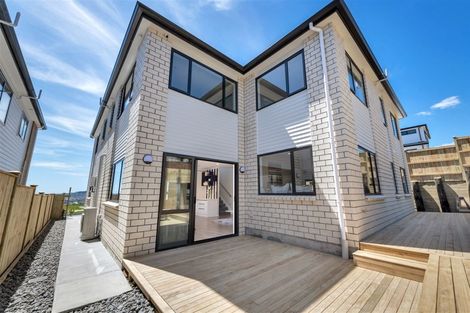 Photo of property in 3 Elevation Street, Flat Bush, Auckland, 2019
