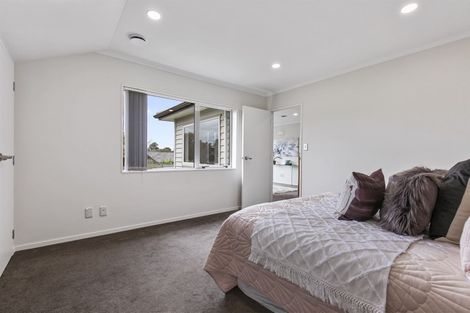 Photo of property in 26a Stanniland Street, Sunnyhills, Auckland, 2010