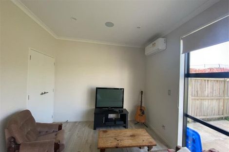 Photo of property in 3 Gum Spear Road, Takanini, 2112