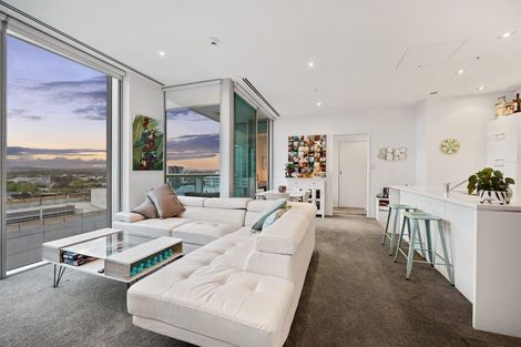 Photo of property in Sentinel Apartments, 805/3 Northcroft Street, Takapuna, Auckland, 0622