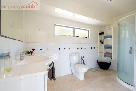 Photo of property in 18 Kennedy Street, Opua, 0200