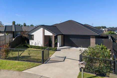 Photo of property in 16 Eastbank Drive, Katikati, 3129