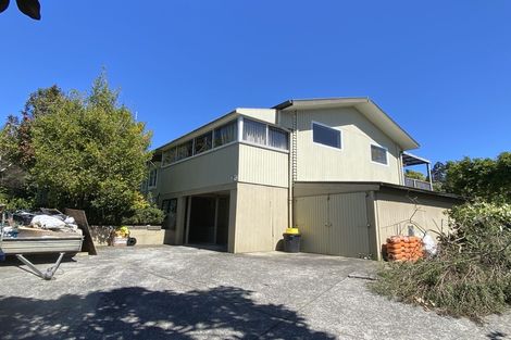Photo of property in 16 Bruce Road, Glenfield, Auckland, 0629