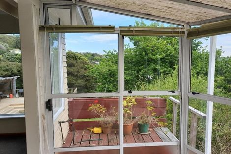 Photo of property in 15 Kiriwai Road, Paremata, Porirua, 5024