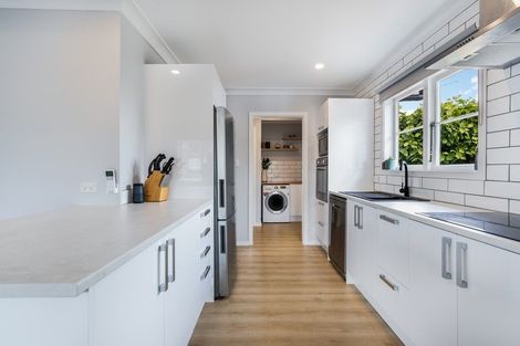 Photo of property in 6a Clare Street, Cambridge, 3434