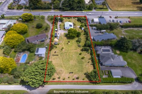 Photo of property in 2430 State Highway 2, Greytown, 5794