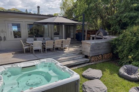 Photo of property in 145 Spencer Road, Lake Tarawera, Rotorua, 3076