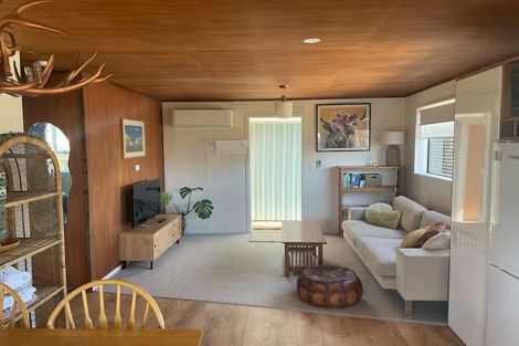 Photo of property in 57 Dixon Street, Oakura, 4314