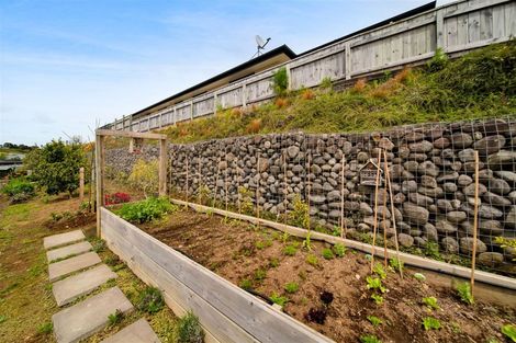 Photo of property in 36 Fernbrook Drive, Hurworth, New Plymouth, 4310