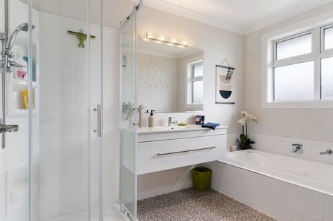 Photo of property in 59 Armstrong Avenue, Carterton, 5713