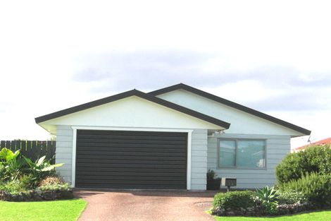 Photo of property in 1e Hindmarsh Street, Henderson, Auckland, 0612