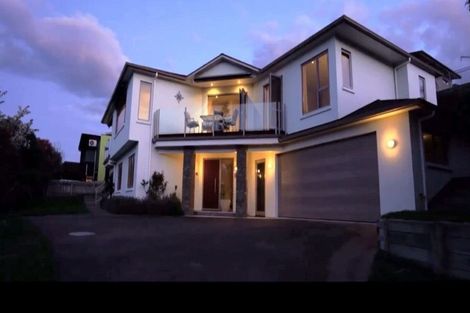 Photo of property in 1/13 Scenic Heights, Acacia Bay, Taupo, 3330