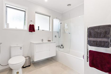 Photo of property in 1/79 Mountbatten Avenue, Hillcrest, Auckland, 0627