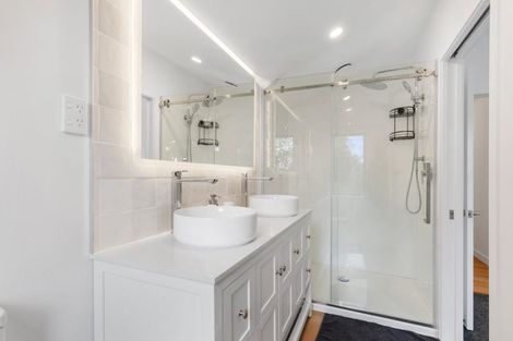Photo of property in 20 Welsh Hills Road, Swanson, Auckland, 0614