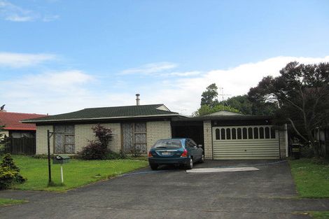 Photo of property in 9 Glengowan Place, Conifer Grove, Takanini, 2112