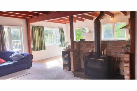 Photo of property in 14a South Lynn Road, Titirangi, Auckland, 0604