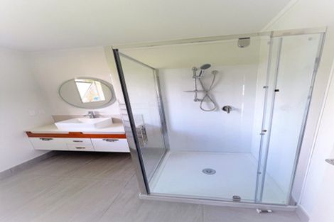 Photo of property in 316 One Tree Point Road, One Tree Point, 0118