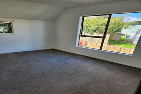 Photo of property in 1/36 Tree View Avenue, Glenfield, Auckland, 0629