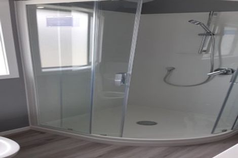 Photo of property in 34 Nile Street, Waterloo, Lower Hutt, 5011