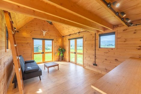 Photo of property in 22 Gawler Street, Te Horo Beach, Otaki, 5581