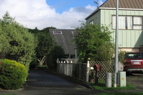 Photo of property in 18 Kohekohe Road, Waikanae, 5036