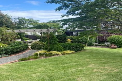 Photo of property in 1/29 Pupuke Road, Takapuna, Auckland, 0622