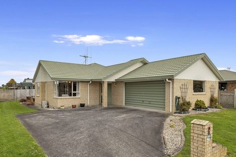 Photo of property in 84 Radiata Street, Fairview Downs, Hamilton, 3214
