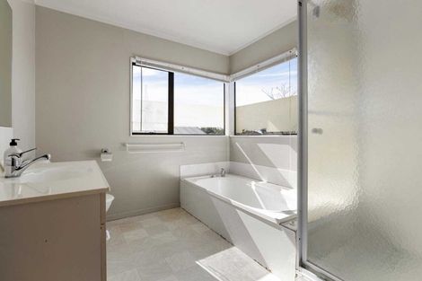 Photo of property in 49 Carey Street, Maeroa, Hamilton, 3200